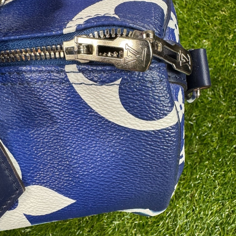 Louis Vuitton Speedy Bandouliere 30 Giant Monogram Escale Blue M45146 - Picture 3 of 10